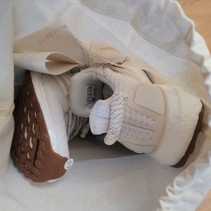 adidas x Ivy Park Beyonce ultra boost OG GX5370